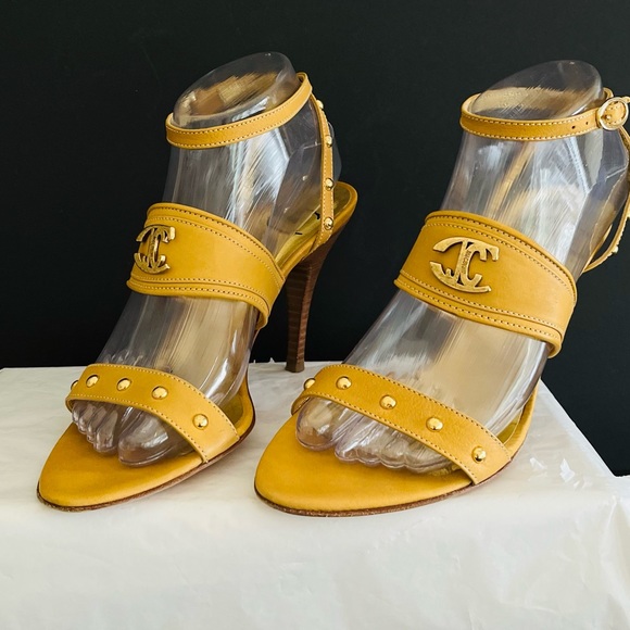 Roberto Cavalli tan leather logo heeled sandals 37.5